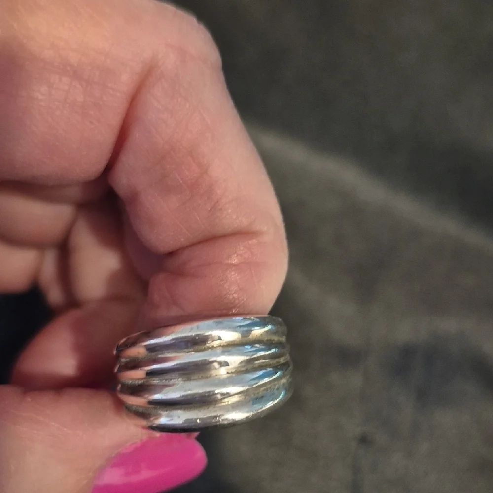 Elegant Sterling Silver 925 Band Ring